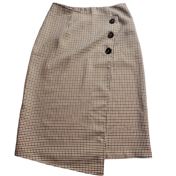 SHEIN Dresses & Skirts - ASYMMETRICAL 3 BUTTON PATTERNED SKIRT SIZE SMALL